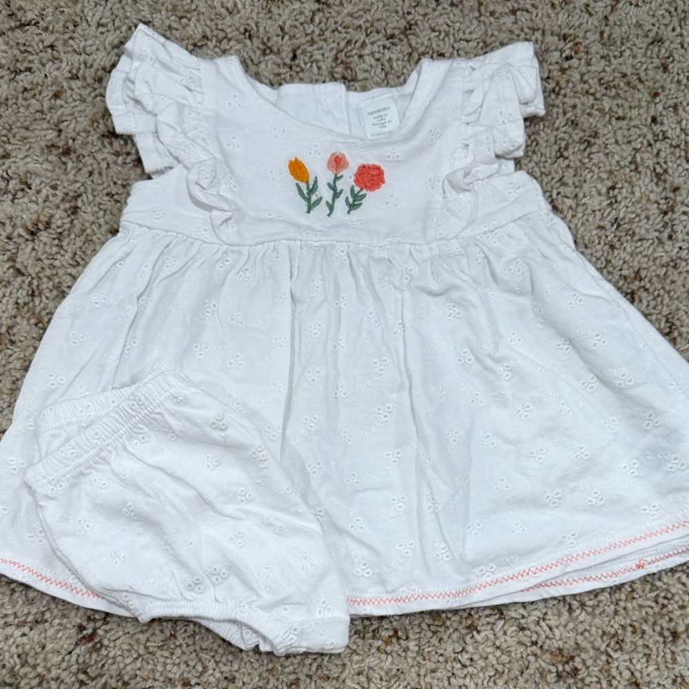 Nordstrom White Eyelet Dress Set with Orange and Coral Floral Embroidery